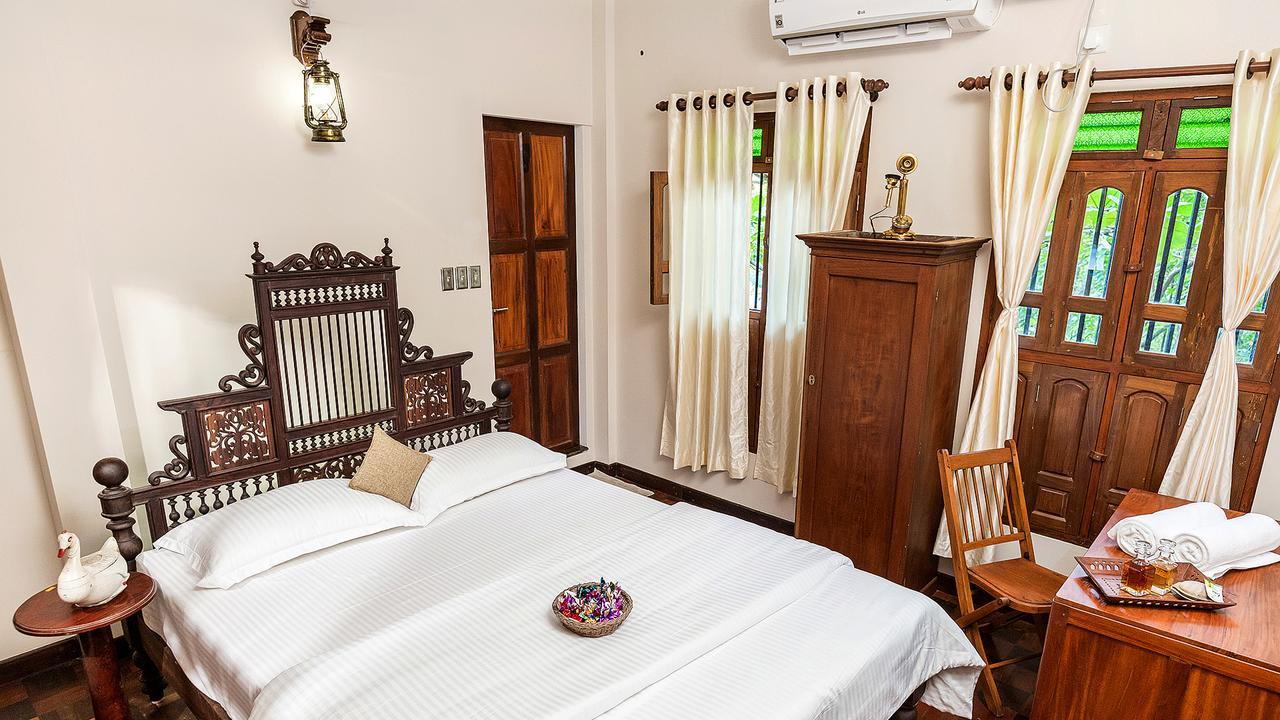 Kumarakom Wood Castle Serviced Appartments ภายนอก รูปภาพ